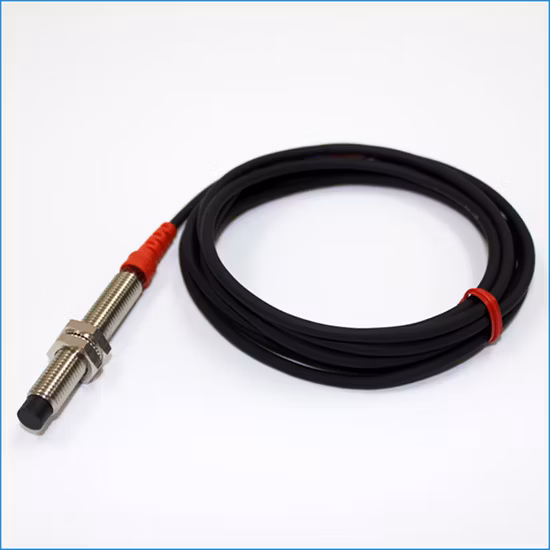 08kn02 2 mm PNP-Metall-Präsenzsensor M8 Induktiver Näherungssensor 24 VDC